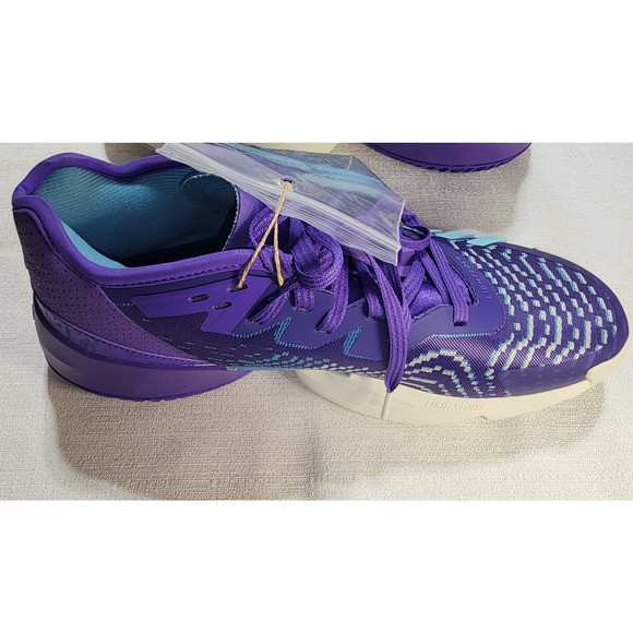 adidas D.o.n. Issue 4 Basketball Shoe size 10 men-new - Picture 4 of 11